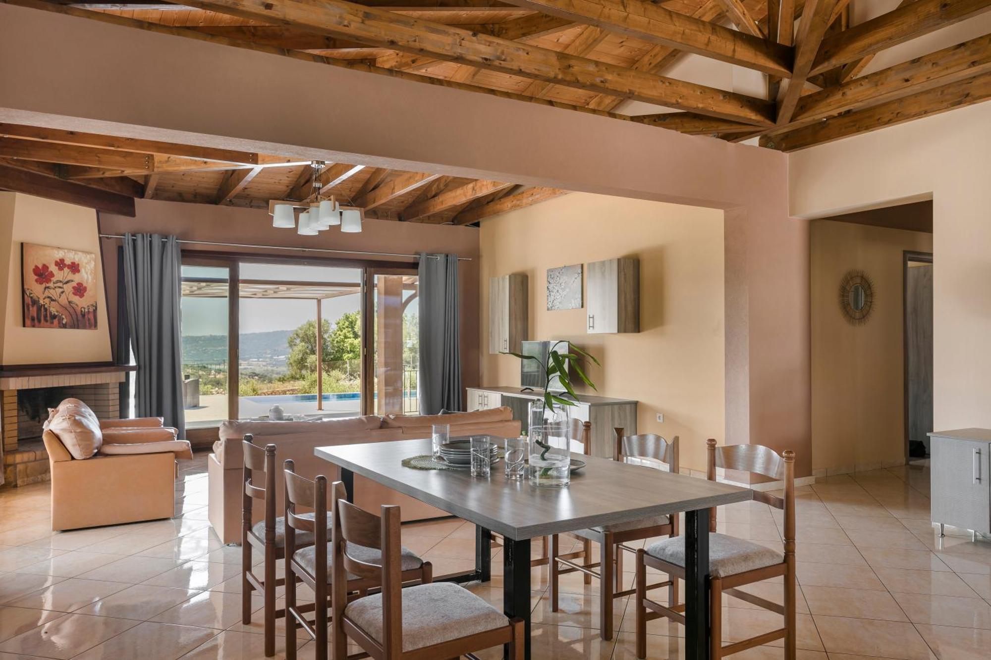 Villa Saint Nicholas 4 *