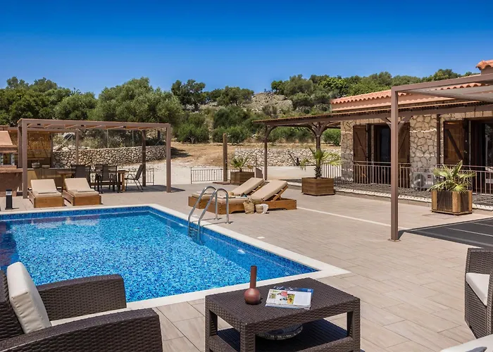 Saint Nicholas Villas 4